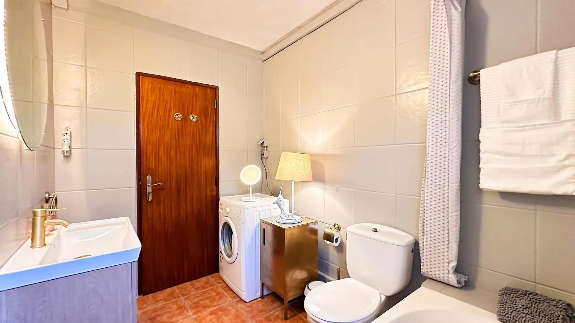 Oceanview Apartment By Becherish Albufeira Portugália