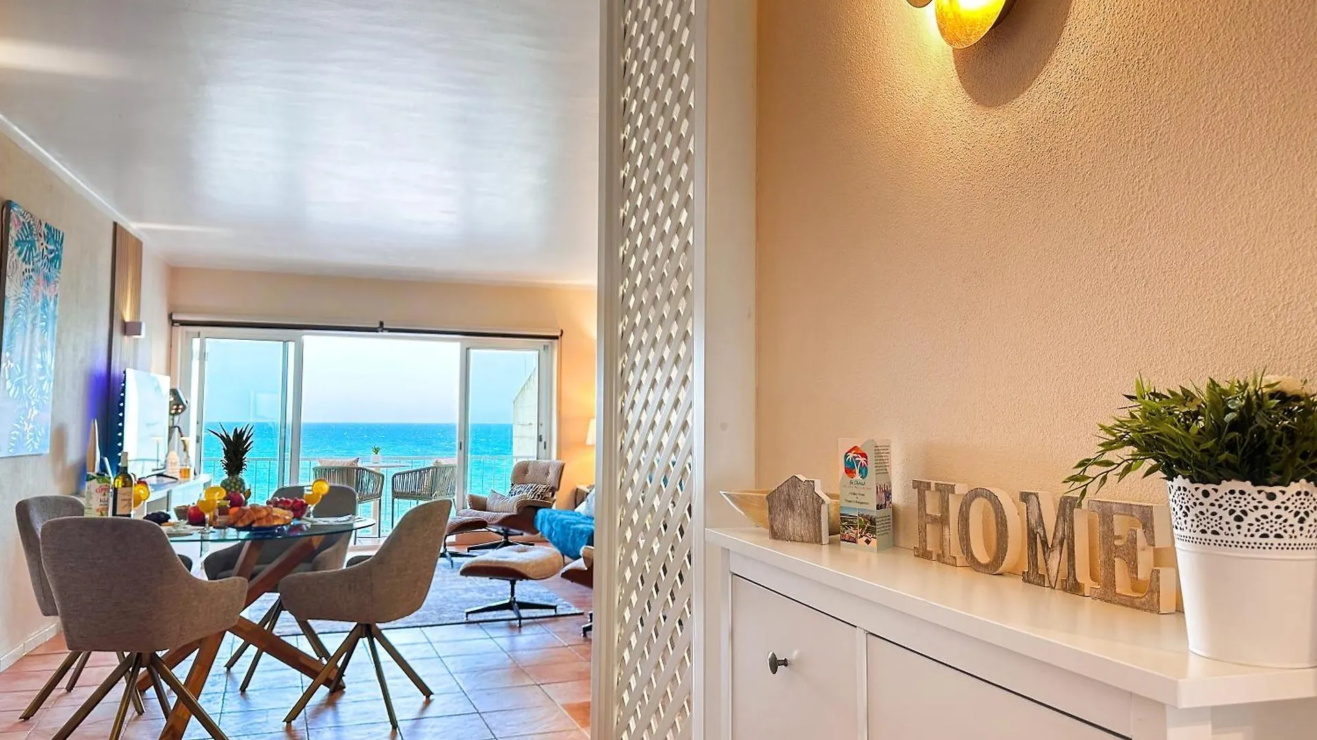 Oceanview Apartment By Becherish Albufeira Portugália