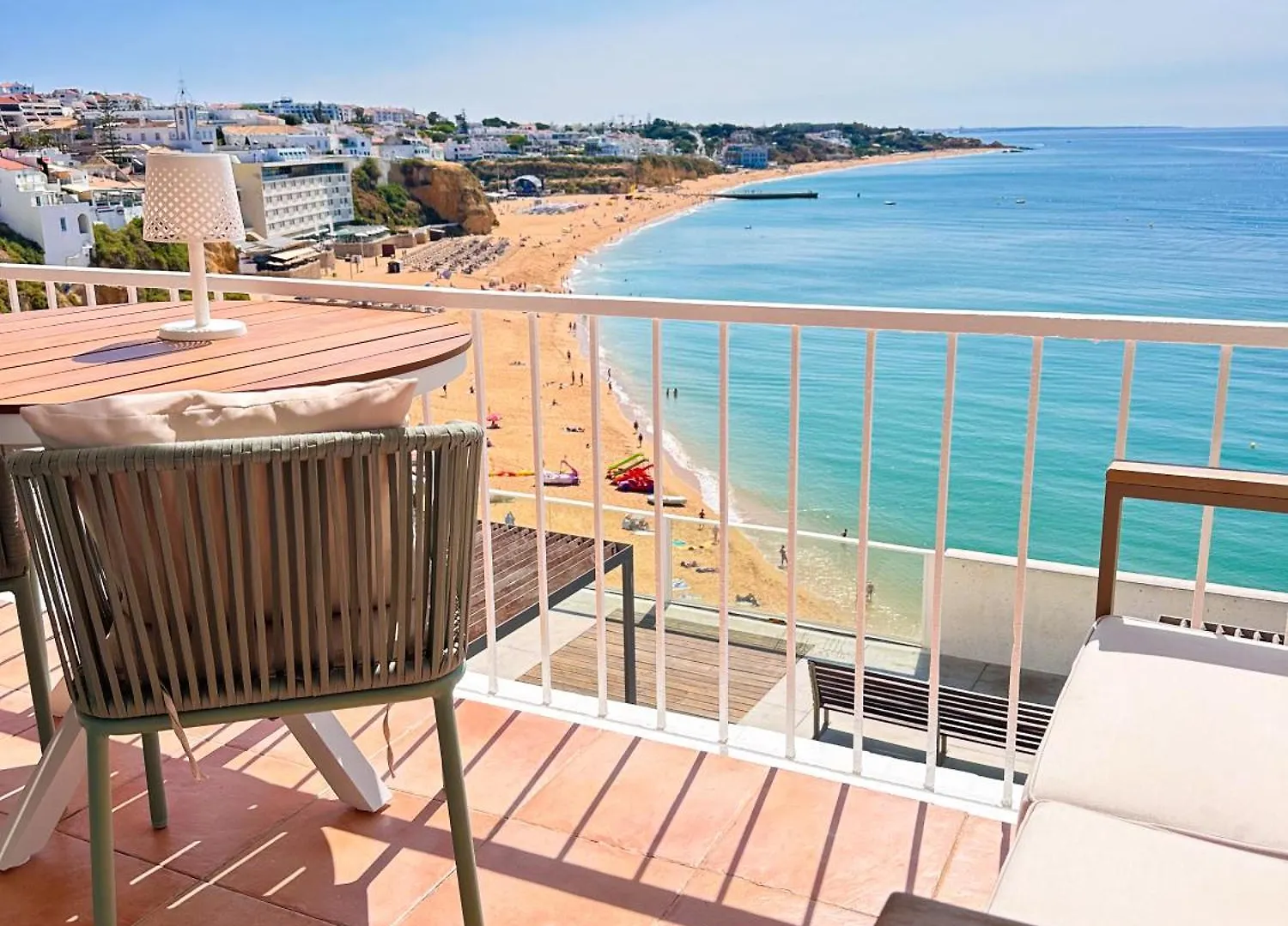 Oceanview Apartment By Becherish Albufeira