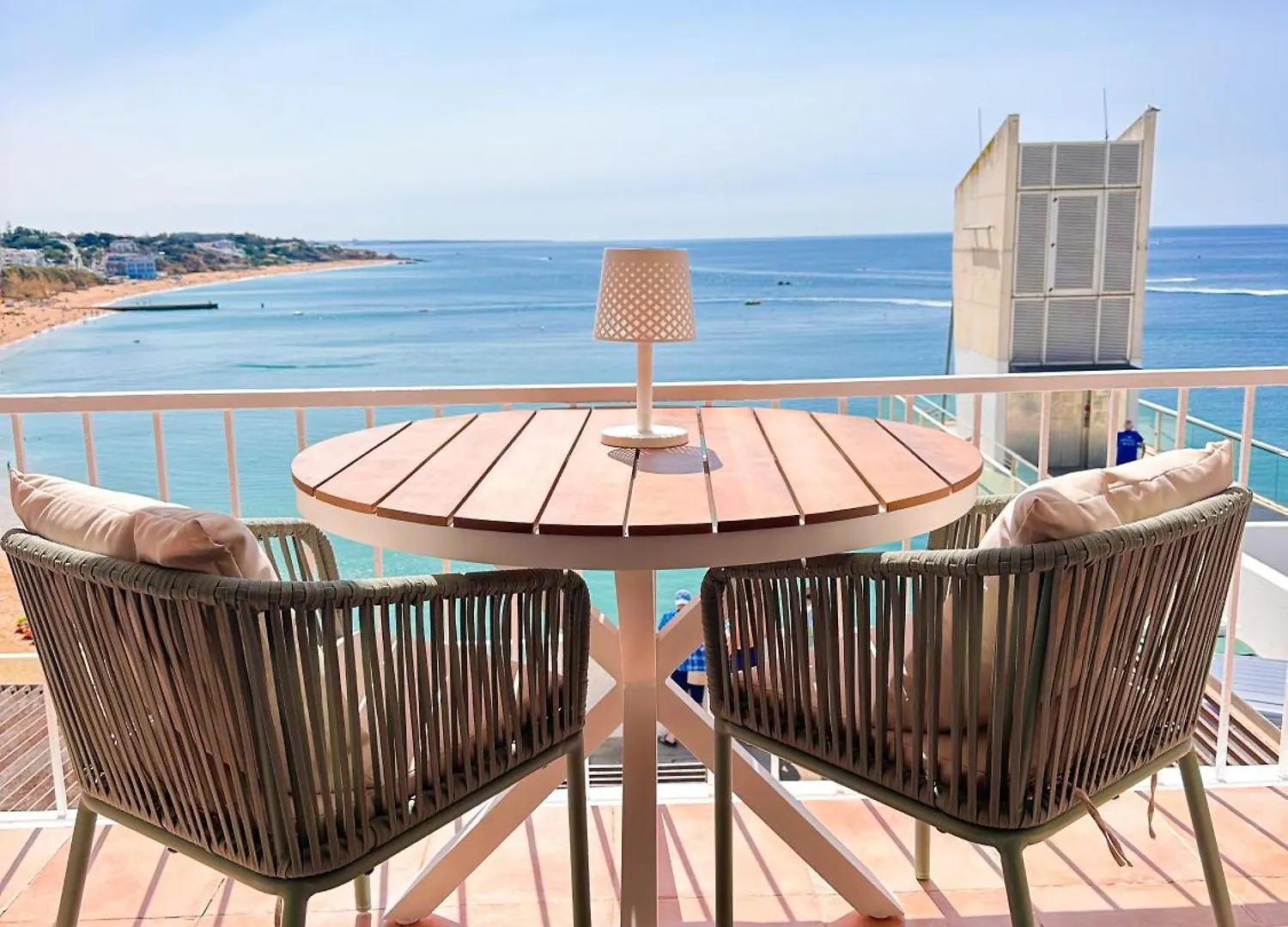 Oceanview Apartment By Becherish Albufeira Portugália