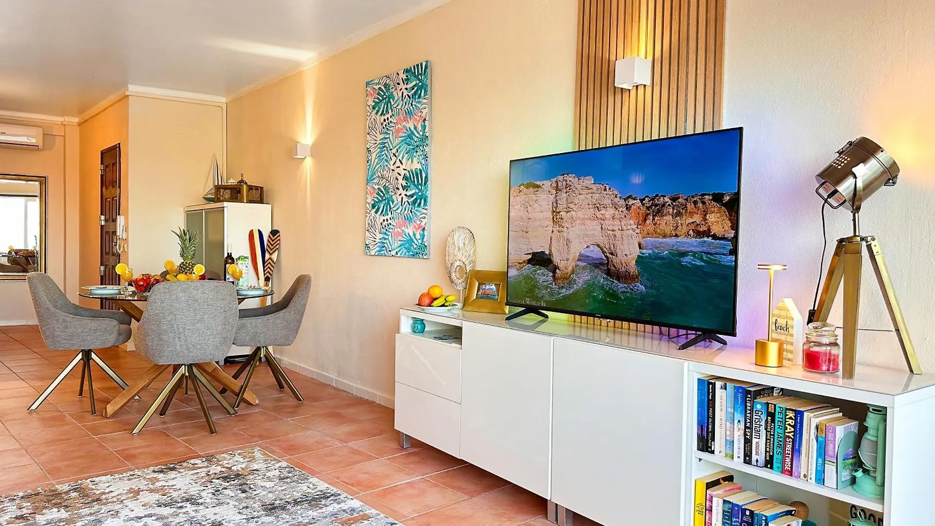 Oceanview Apartment By Becherish Albufeira