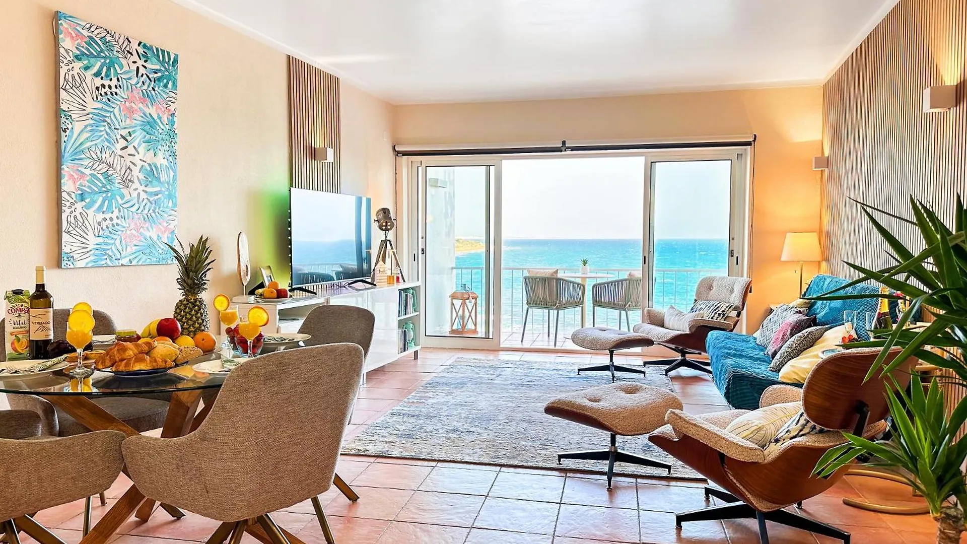 Oceanview Apartment By Becherish Albufeira